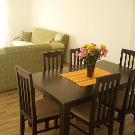 Apartment Vuk I Novak Ulcinj Exteriör bild