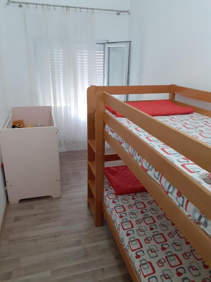 Apartment Vuk I Novak Ulcinj Exteriör bild