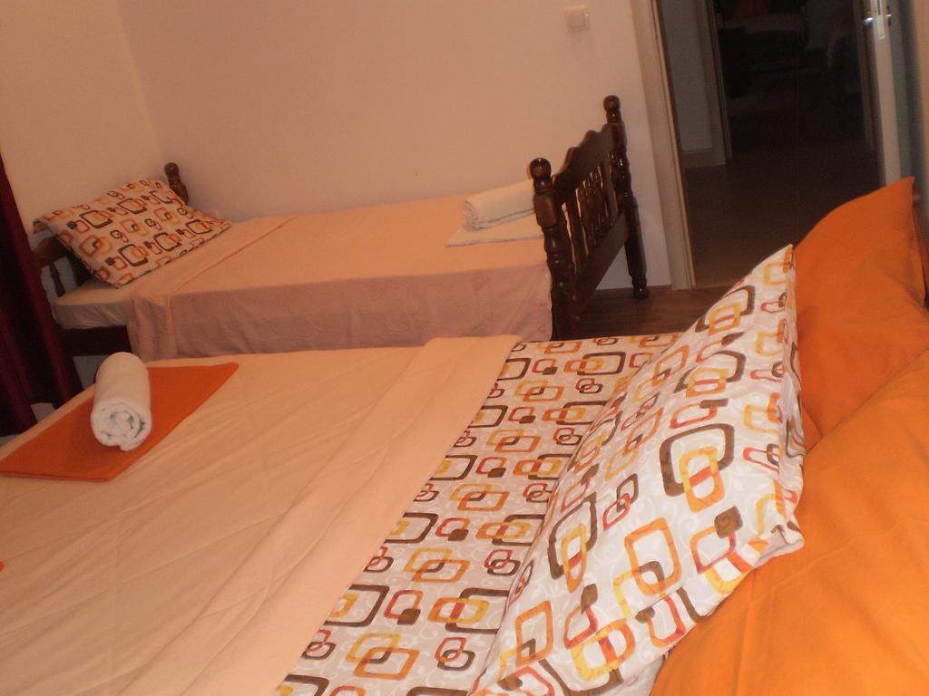 Apartment Vuk I Novak Ulcinj Exteriör bild