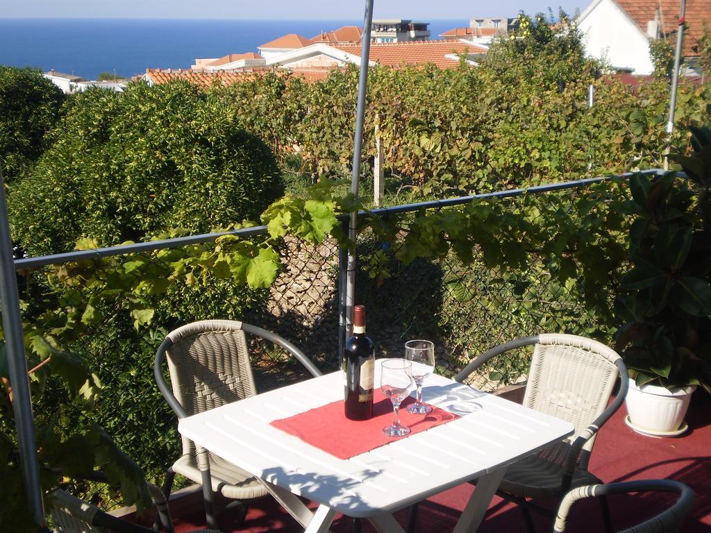 Apartment Vuk I Novak Ulcinj Exteriör bild